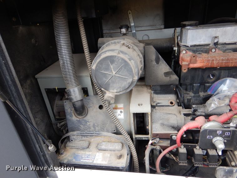 image for item IV9812 2012 Doosan G40  generator