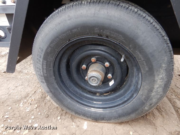 image for item IV9812 2012 Doosan G40  generator