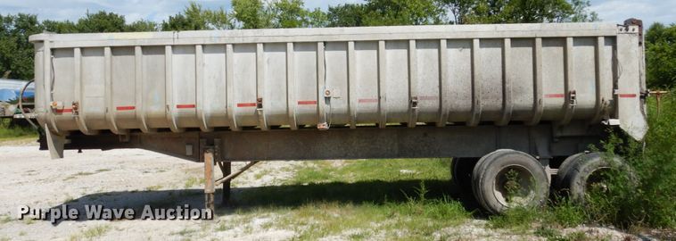 image for item JA9008 1977  end dump trailer