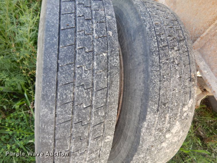 image for item JA9008 1977  end dump trailer