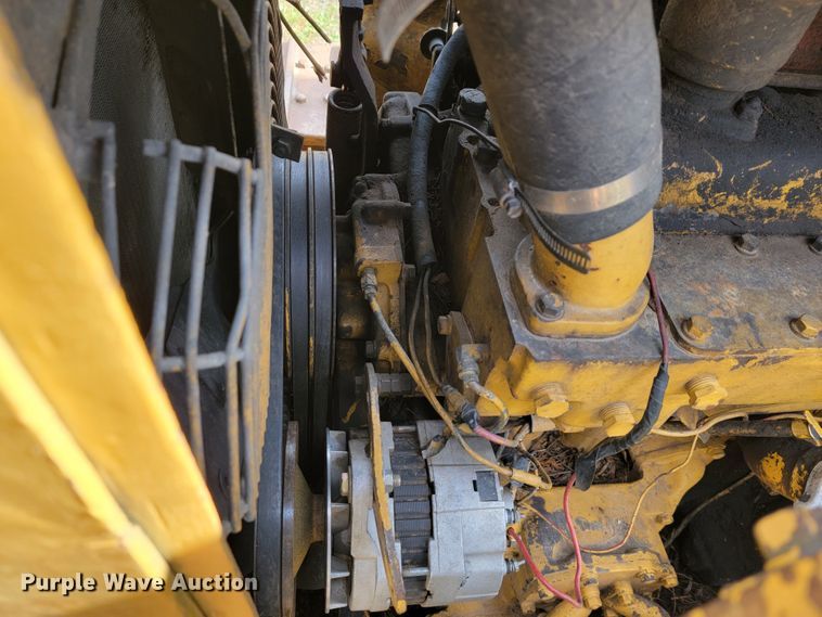 image for item JE9311 1964 Caterpillar 955H  track loader