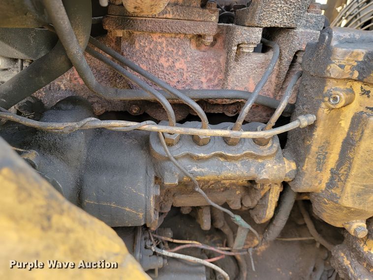 image for item JE9311 1964 Caterpillar 955H  track loader