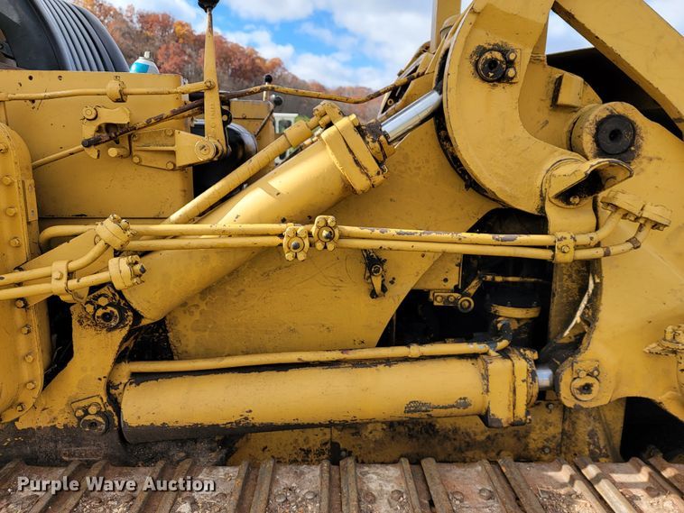 image for item JE9311 1964 Caterpillar 955H  track loader