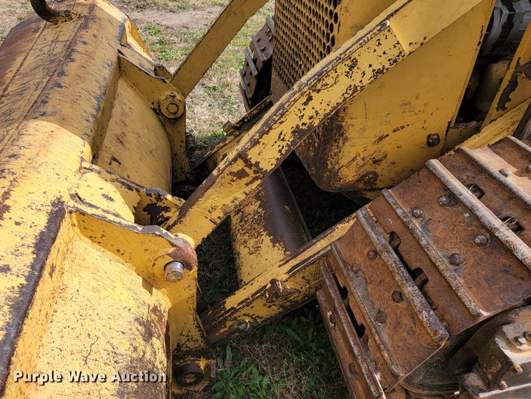 image for item JE9311 1964 Caterpillar 955H  track loader