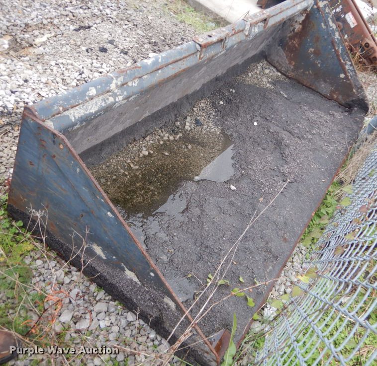 image for item JF9938 Hi-Cap  86" W bucket