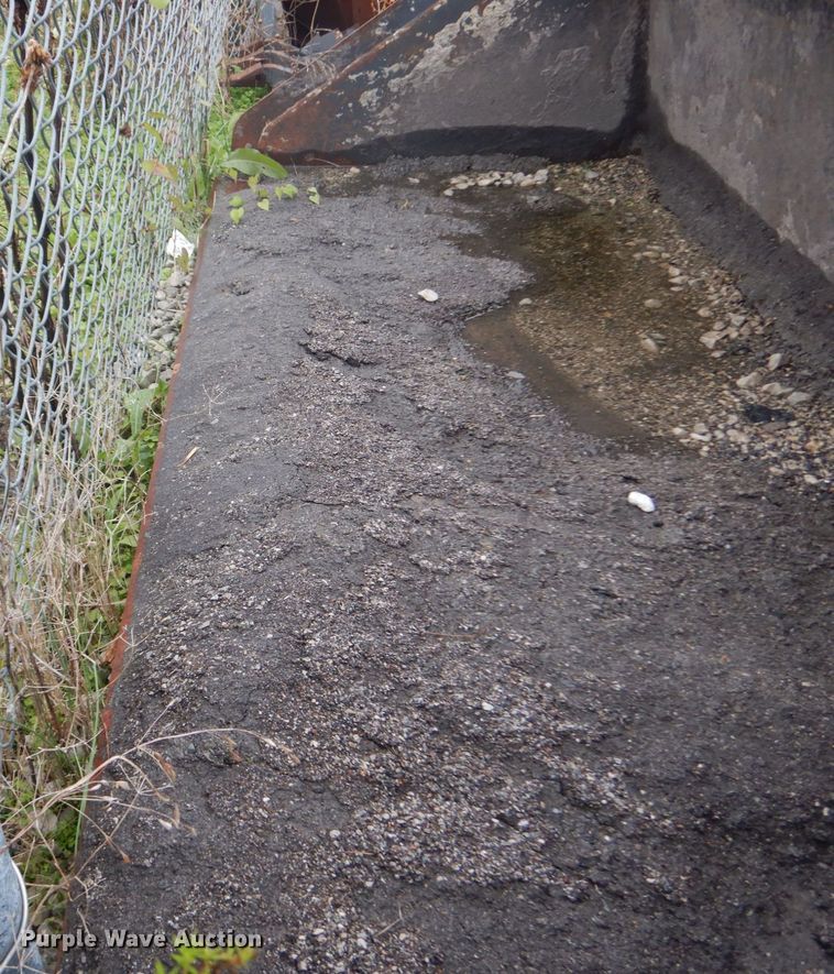 image for item JF9938 Hi-Cap  86" W bucket