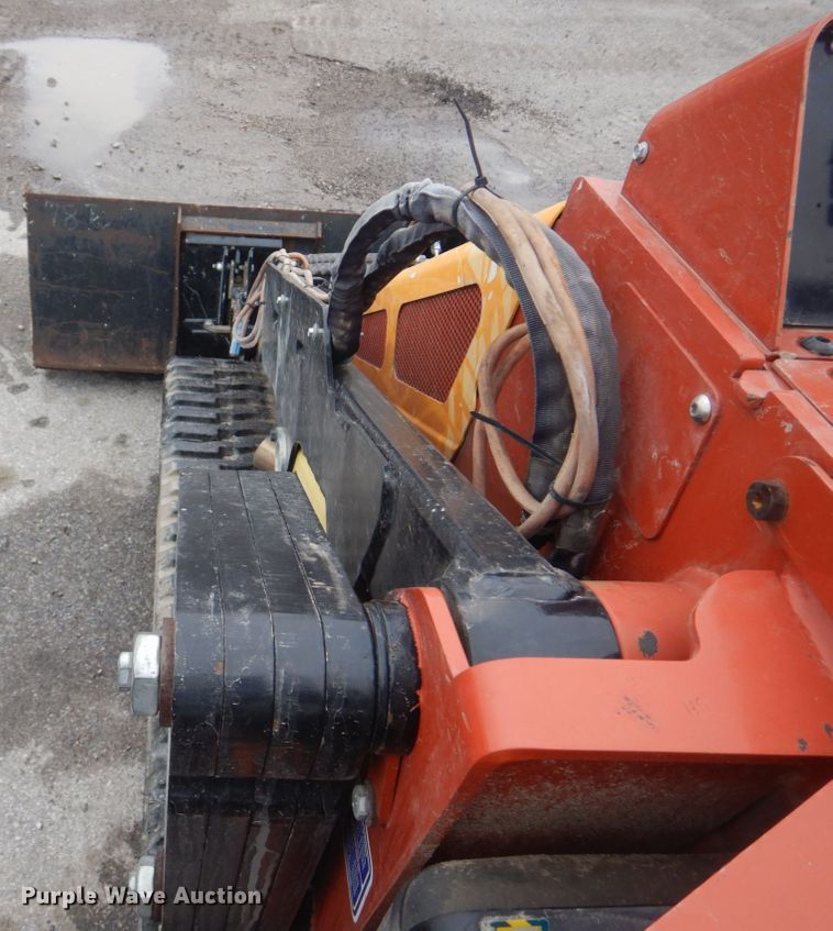 image for item JF9940 2017 Ditch Witch SK1550  compact utility loader