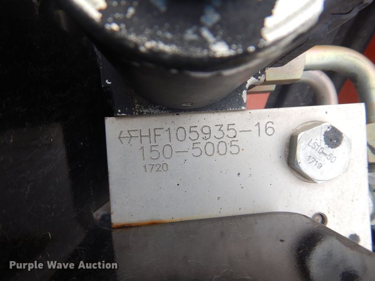 image for item JF9940 2017 Ditch Witch SK1550  compact utility loader