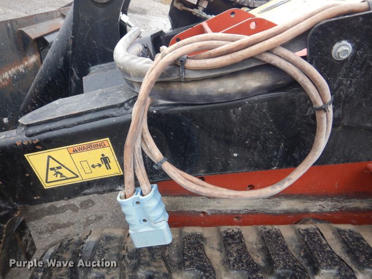 image for item JF9940 2017 Ditch Witch SK1550  compact utility loader