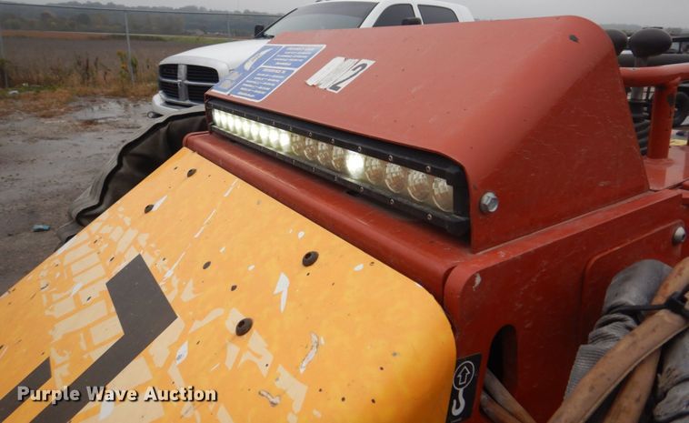 image for item JF9940 2017 Ditch Witch SK1550  compact utility loader