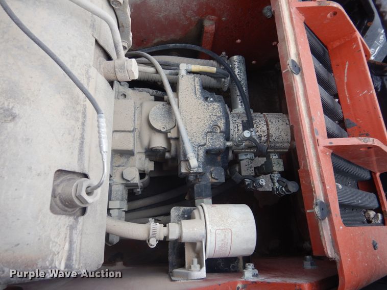 image for item JF9940 2017 Ditch Witch SK1550  compact utility loader