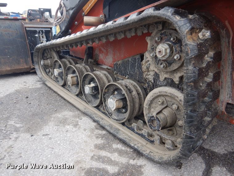 image for item JF9940 2017 Ditch Witch SK1550  compact utility loader