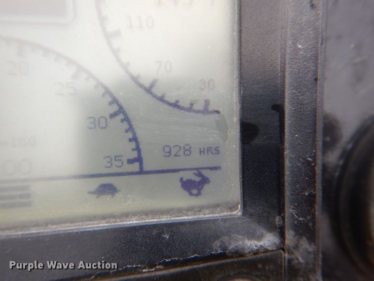 image for item JF9940 2017 Ditch Witch SK1550  compact utility loader