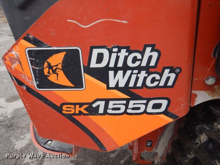 image for item JF9940 2017 Ditch Witch SK1550  compact utility loader