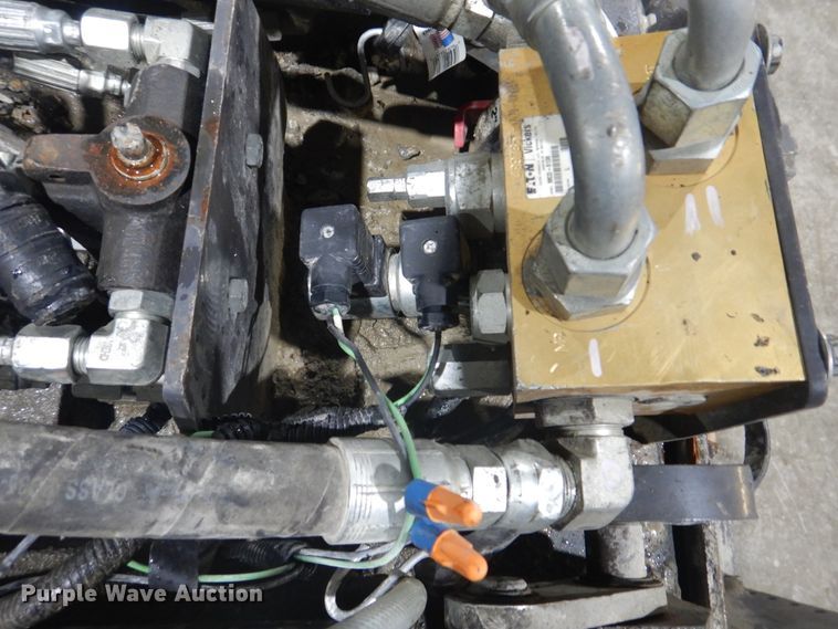 image for item JF9941 Paladin skid steer cold planer