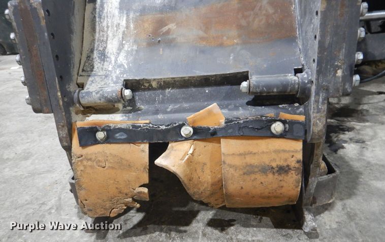 image for item JF9941 Paladin skid steer cold planer