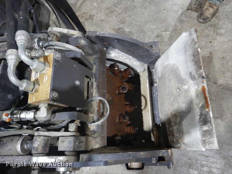 image for item JF9941 Paladin skid steer cold planer