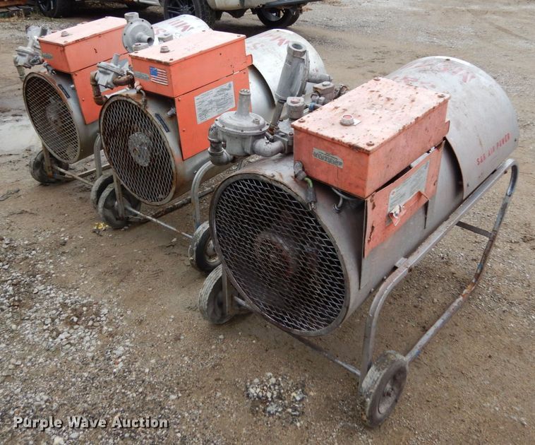 image for item JI9345 (3) Sundog Sun-1400 heaters