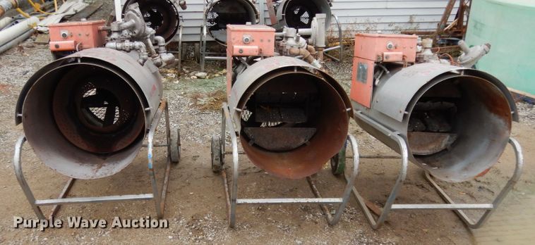 image for item JI9345 (3) Sundog Sun-1400 heaters