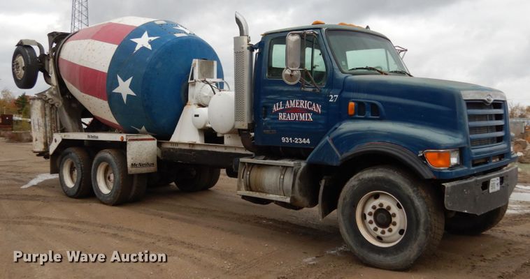image for item JI9348 1999 Sterling LT9511  ready mix truck