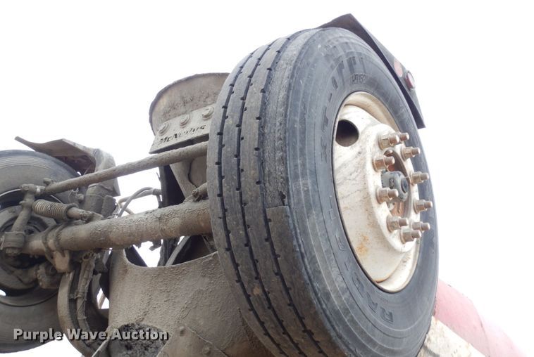 image for item JI9348 1999 Sterling LT9511  ready mix truck