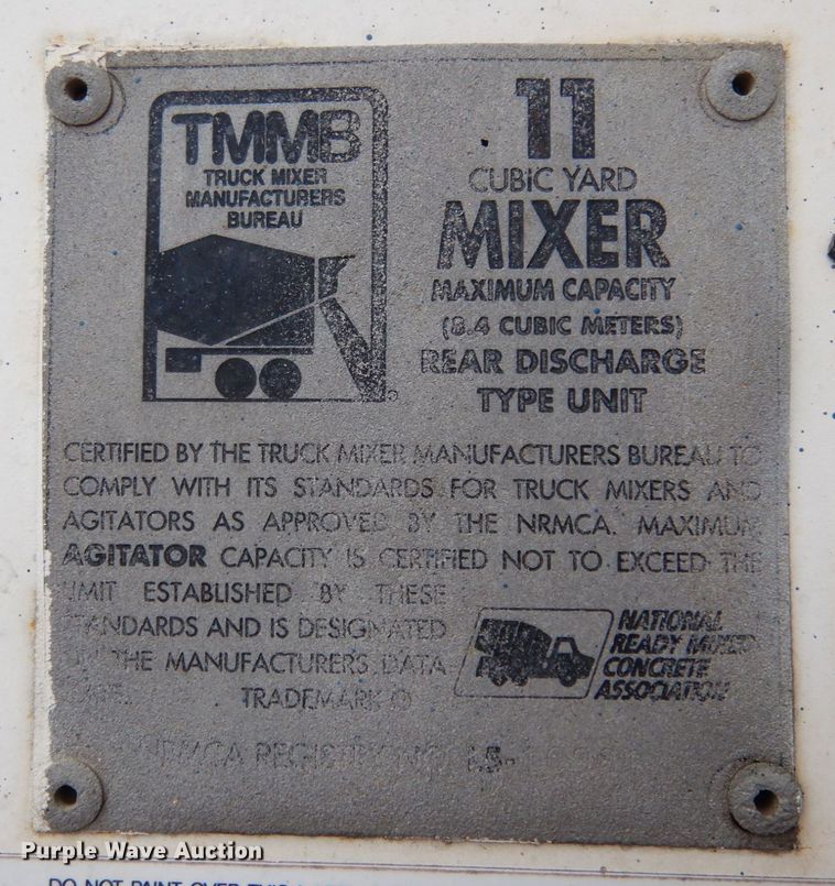 image for item JI9348 1999 Sterling LT9511  ready mix truck