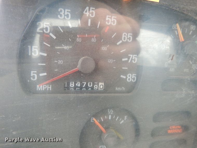 image for item JI9348 1999 Sterling LT9511  ready mix truck