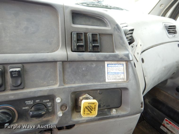 image for item JI9348 1999 Sterling LT9511  ready mix truck