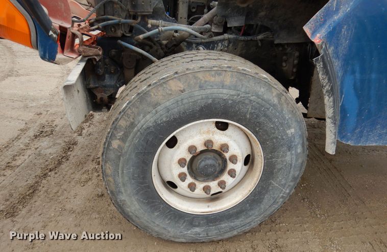 image for item JI9348 1999 Sterling LT9511  ready mix truck