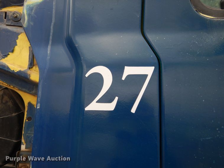 image for item JI9348 1999 Sterling LT9511  ready mix truck