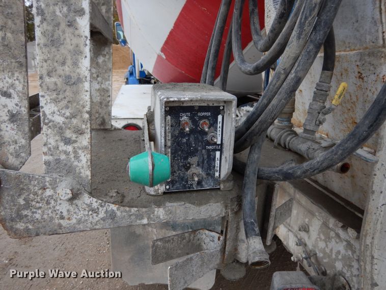 image for item JI9349 1999 Sterling LT9511  ready mix truck