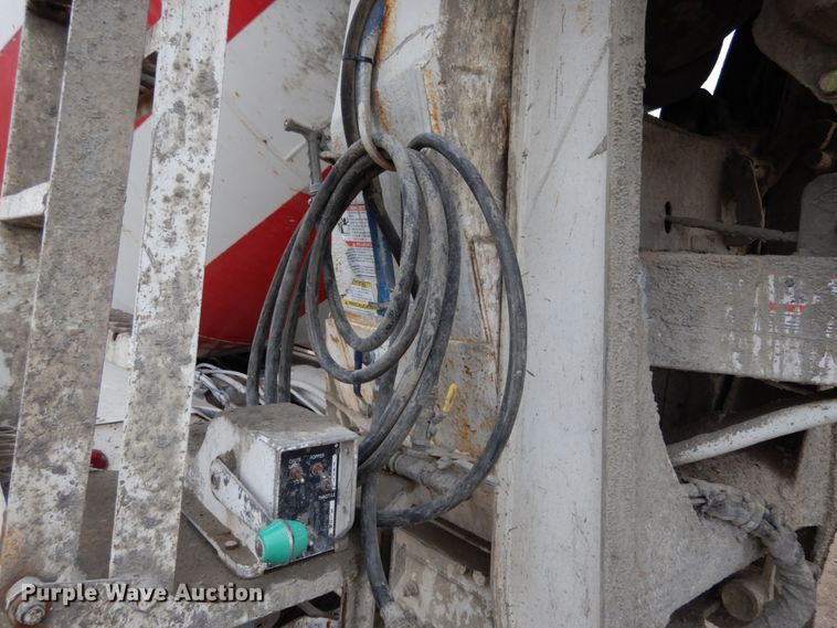 image for item JI9349 1999 Sterling LT9511  ready mix truck