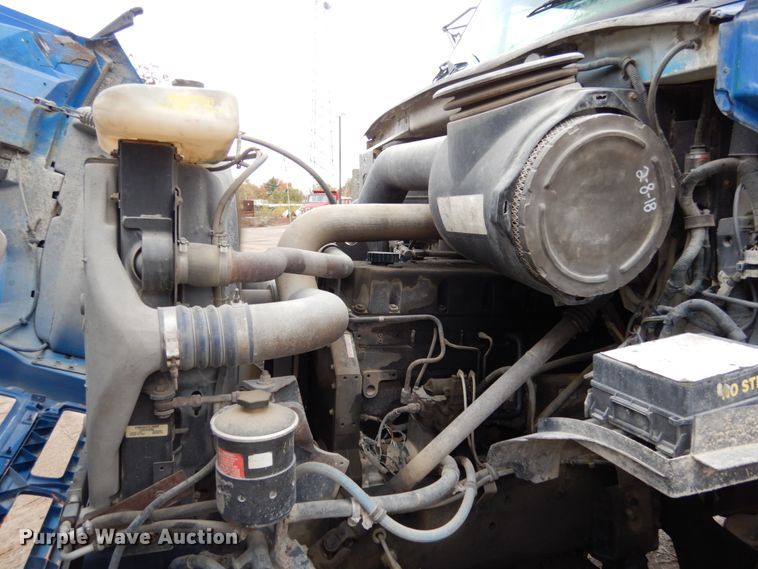 image for item JI9349 1999 Sterling LT9511  ready mix truck