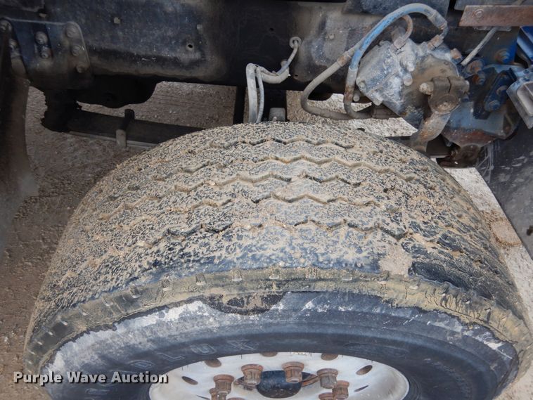 image for item JI9349 1999 Sterling LT9511  ready mix truck