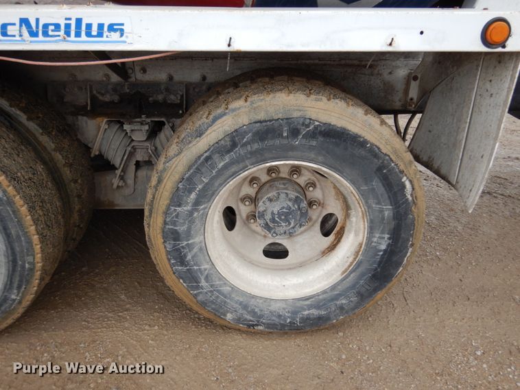 image for item JI9349 1999 Sterling LT9511  ready mix truck