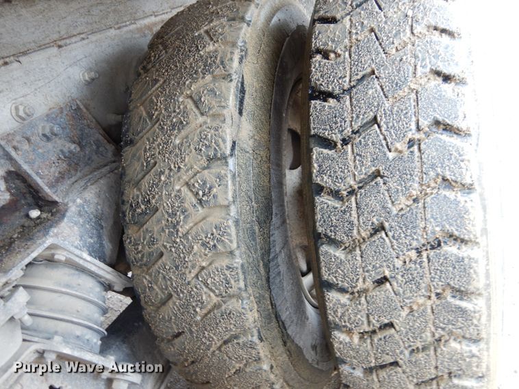 image for item JI9349 1999 Sterling LT9511  ready mix truck