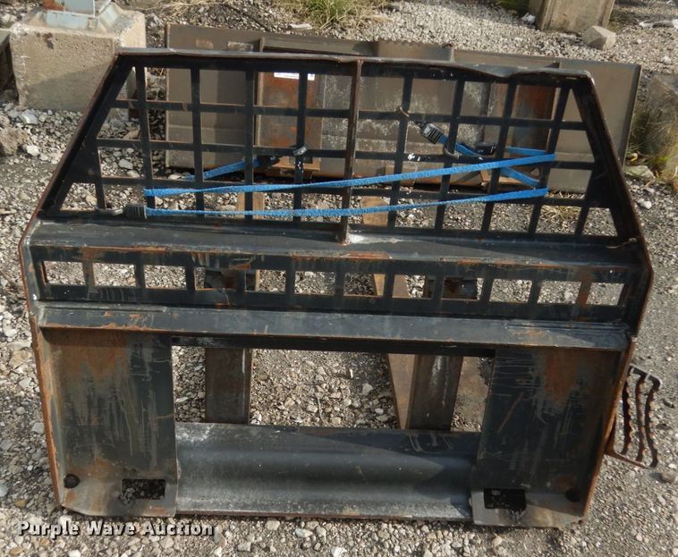 image for item JI9353 Caterpillar 48" L skid steer forks