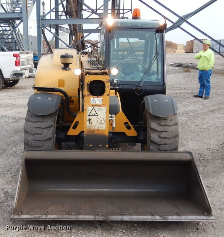 image for item JI9354 2012 Caterpillar TH255  telehandler
