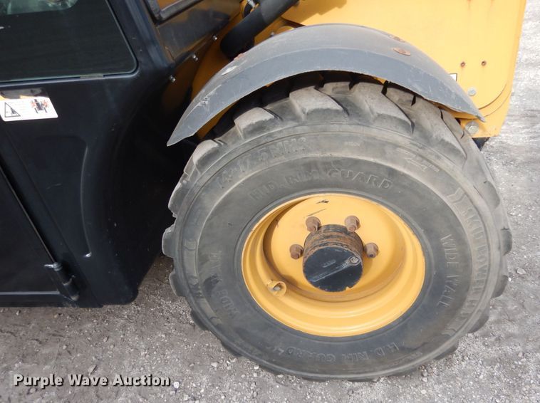 image for item JI9354 2012 Caterpillar TH255  telehandler