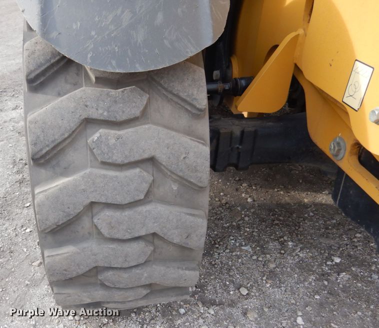 image for item JI9354 2012 Caterpillar TH255  telehandler