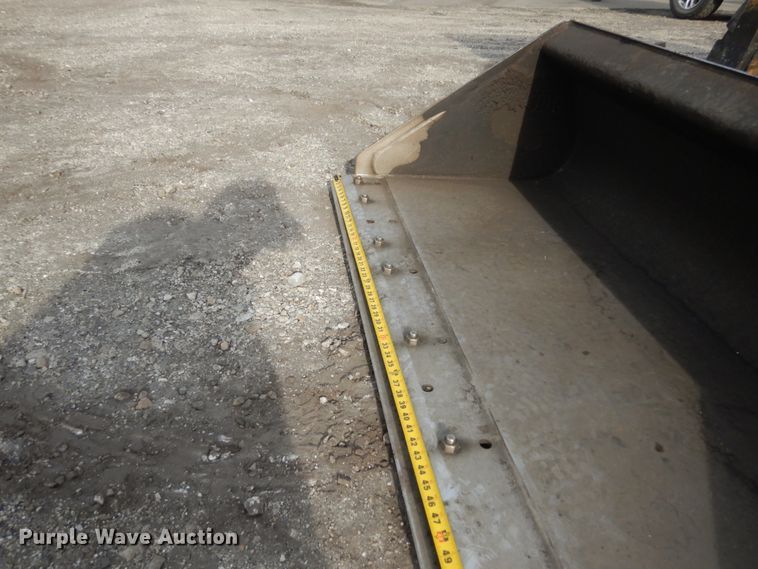 image for item JI9355 2007 Caterpillar 268B  skid steer loader