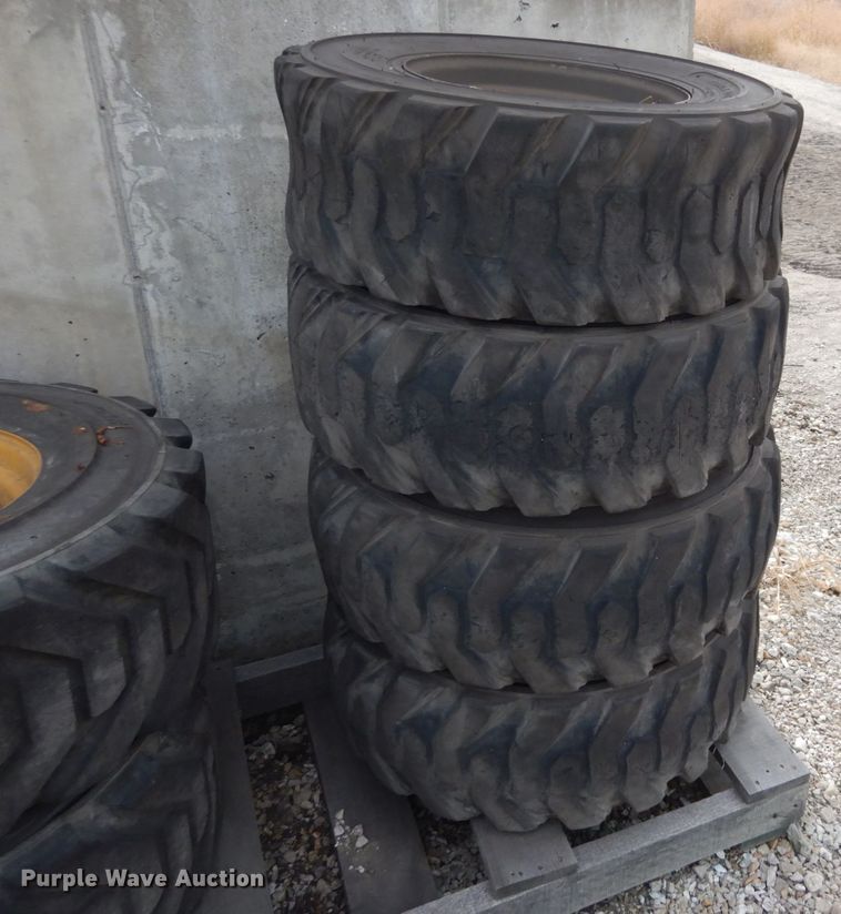 image for item JI9355 2007 Caterpillar 268B  skid steer loader