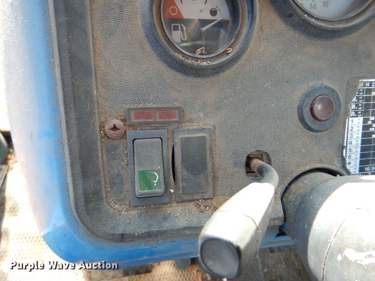 image for item JJ9897 Ford 8210  tractor