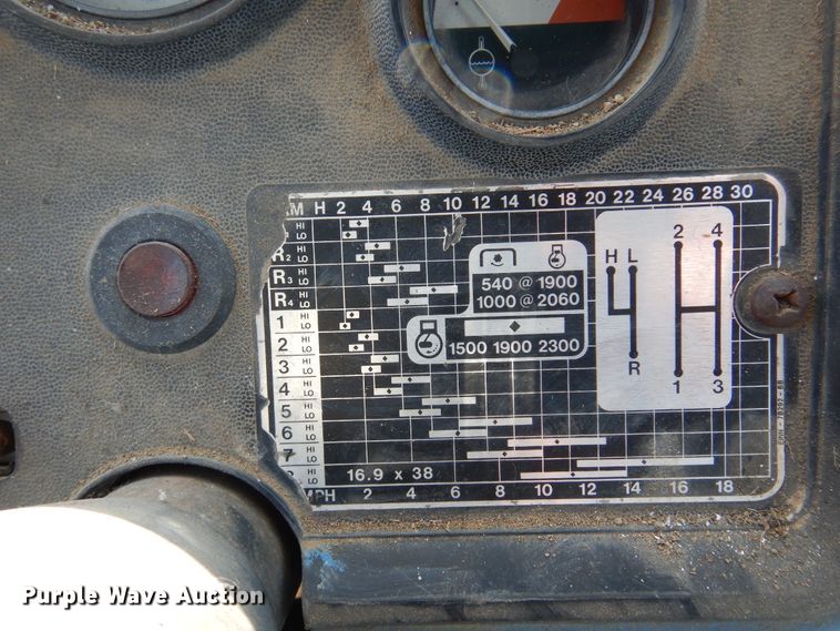 image for item JJ9897 Ford 8210  tractor