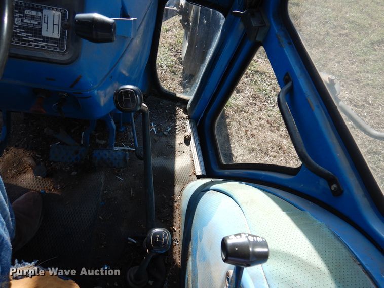 image for item JJ9897 Ford 8210  tractor