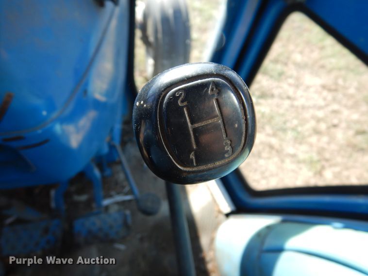 image for item JJ9897 Ford 8210  tractor