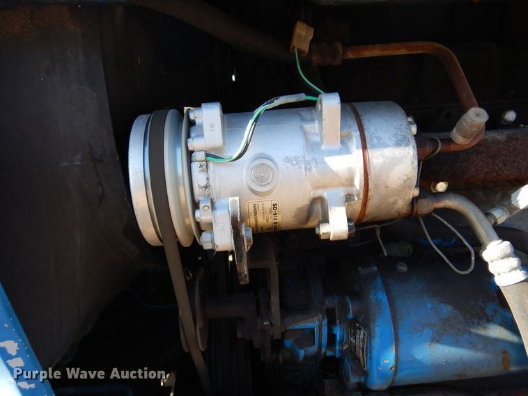 image for item JJ9897 Ford 8210  tractor