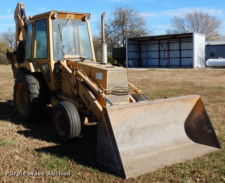 image for item JJ9899 Ford 555  backhoe