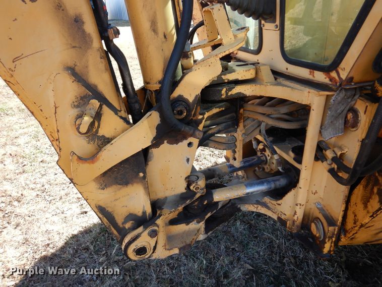 image for item JJ9899 Ford 555  backhoe