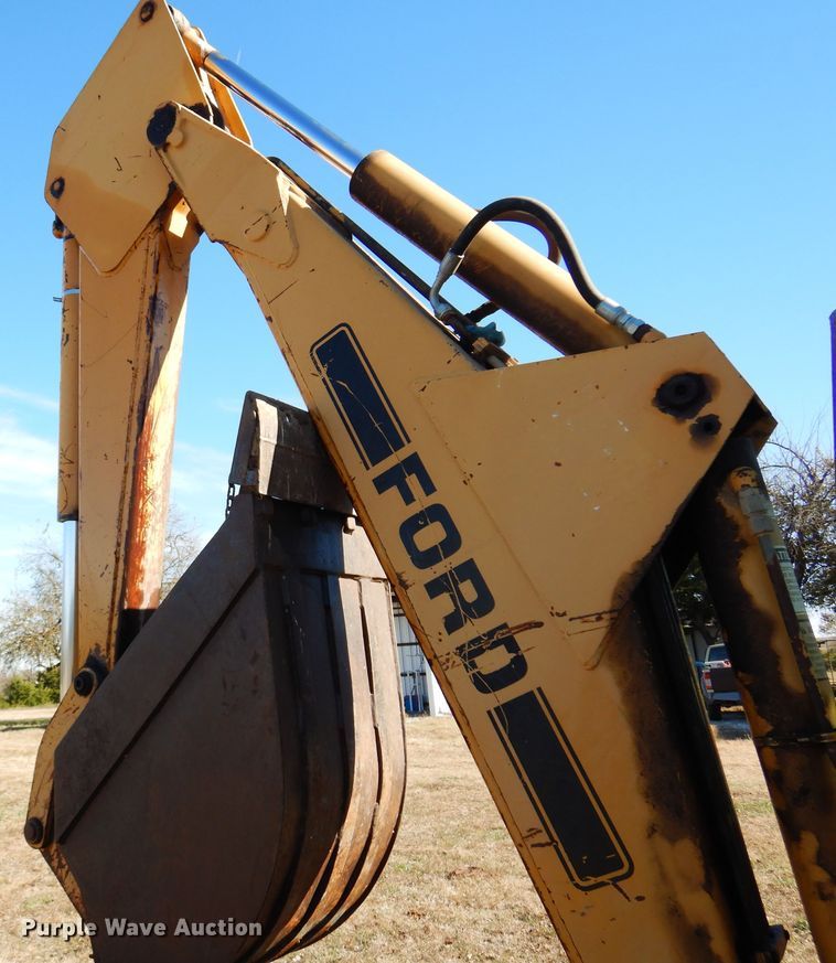 image for item JJ9899 Ford 555  backhoe